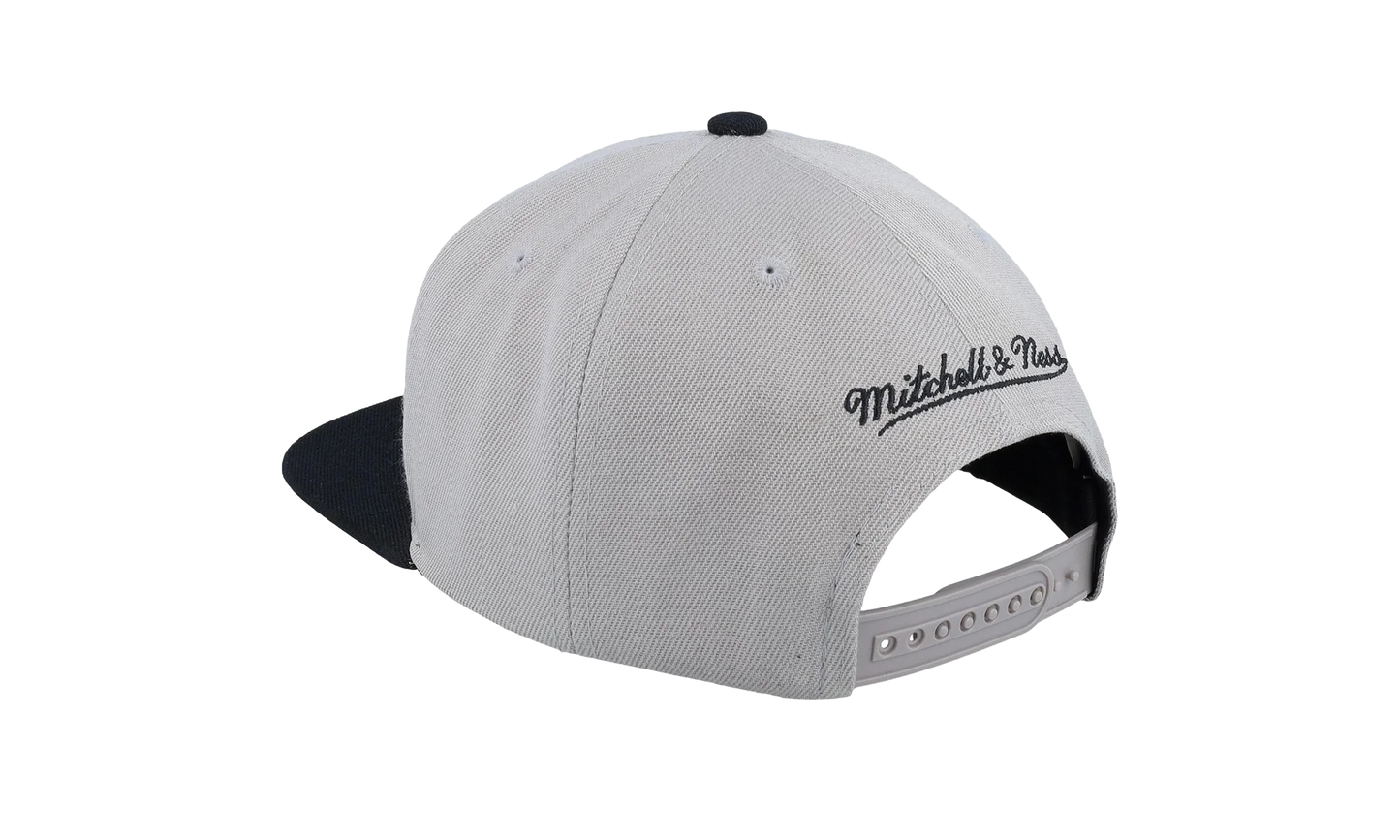 NBA Top Letter Snapback Cap "Chicago Bulls - Grey" HHSS6582 CBUYYPPPGREY