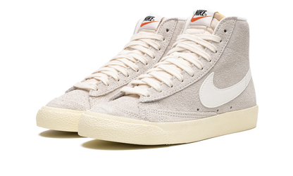 BLAZER MID 77 VINTAGE MNS WMNS "Light Bone Alabaster" DV7006 001