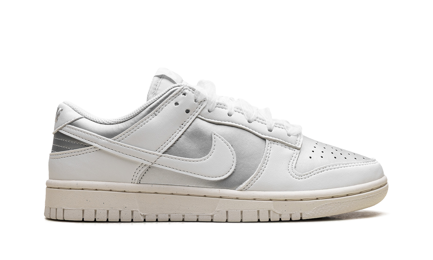 Dunk Low Next Nature WMNS"Sheer Lace Pack - Metallic Platinum" IB7311 001