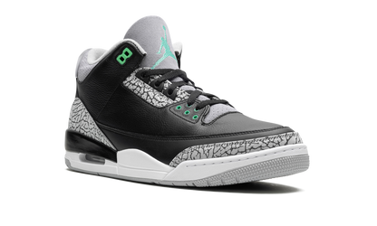 3 Retro "Green Glow" CT8532 031