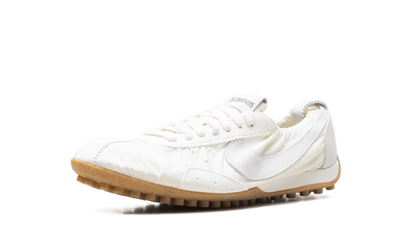 Moon Shoe WMNS"Jacquemus - Soft Pearl" HV8547 002