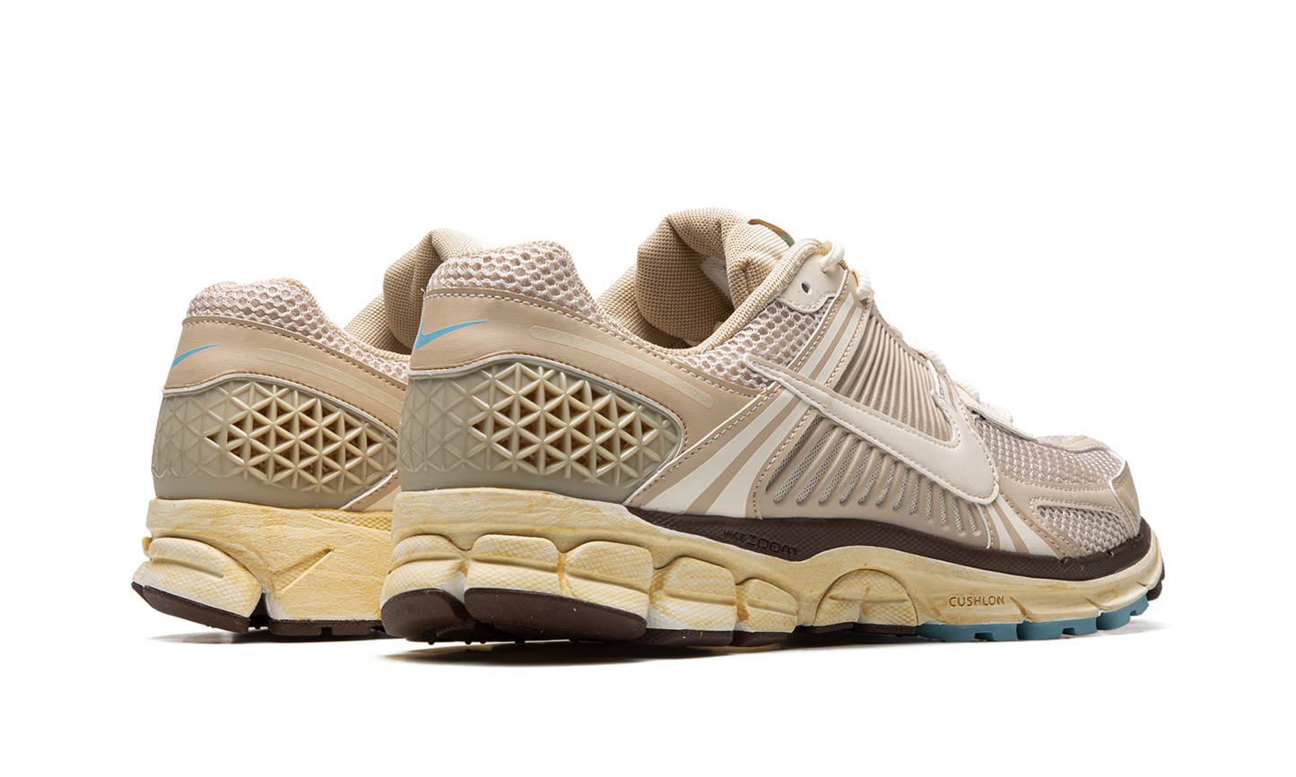 VOMERO 5 MNS WMNS"Oatmeal" FB8825 111