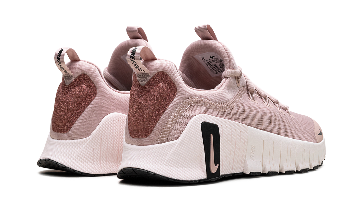 Free Metcon 6 PRM WMNS"Pink Oxford/ Light Soft Pink/ Black" HF1208 600