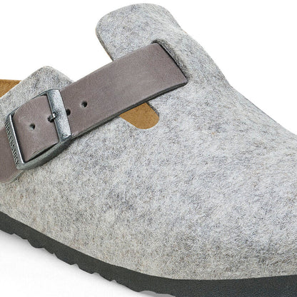 Boston Natural Leather/Felt in Light Grey