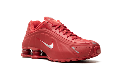 Shox R4 "Red White" IQ0608 687