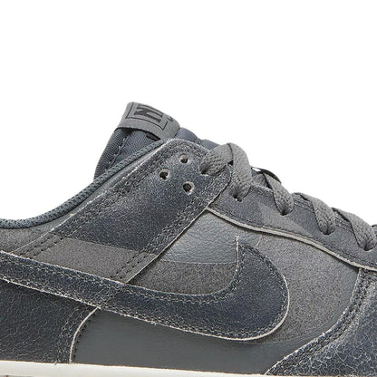 Dunk Low Retro PRM 'Halloween' (2022)