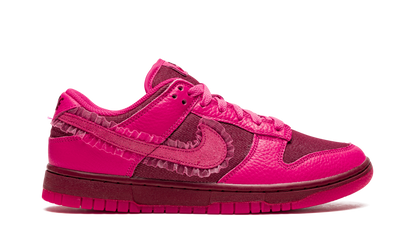 DUNK LOW WMNS"Valentine’s Day" DQ9324 600
