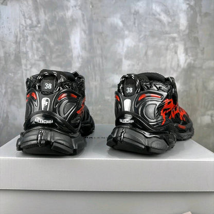 Runner Graffiti Black Red
