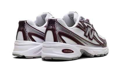 740v2 "White Burgundy Silver" U740jw2