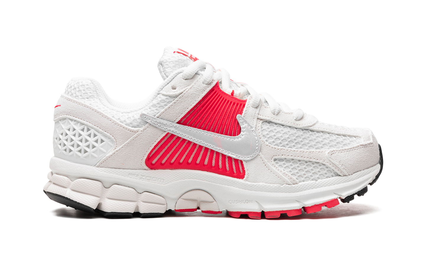 Air Zoom Vomero 5 WMNS"Siren Red" HF5072 133