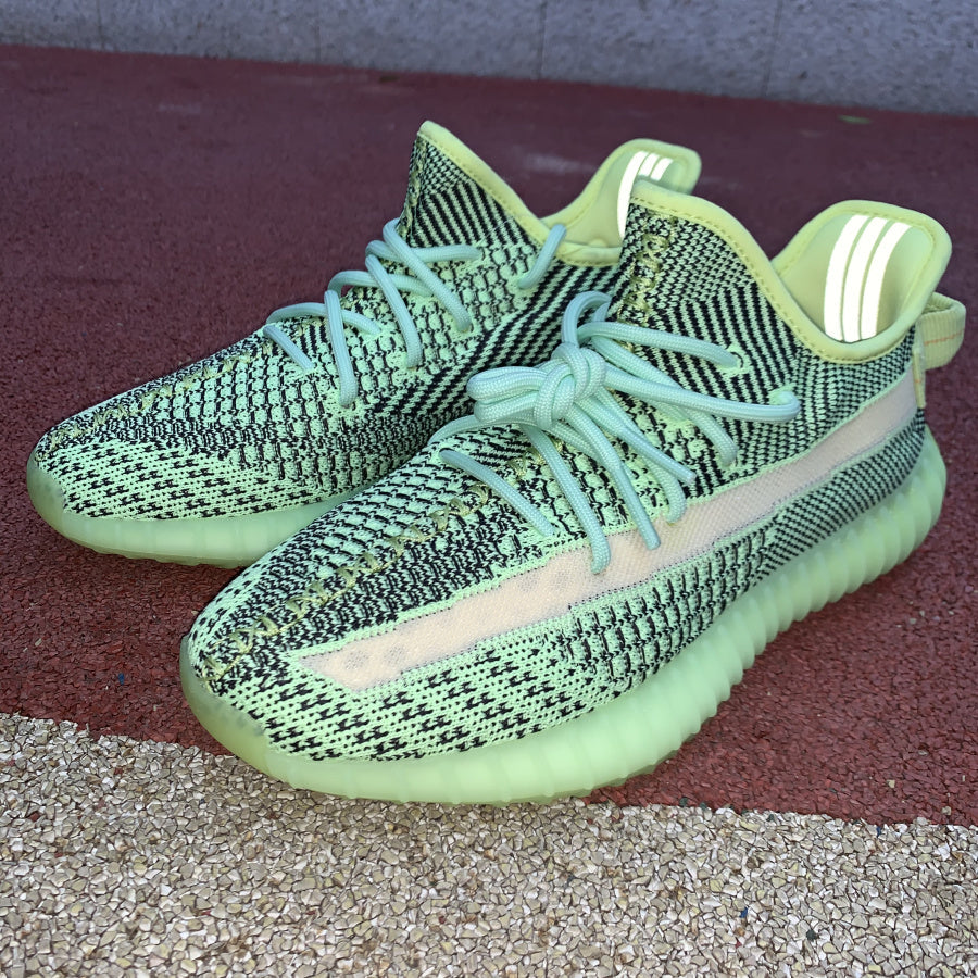 Boost 350 V2 Yeezreel (Non-Reflective)