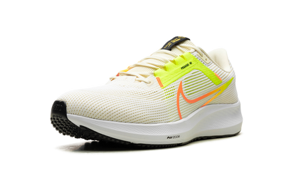 AIR ZOOM PEGASUS 40 WMNS"Coconut Milk Lime" DV3853 101