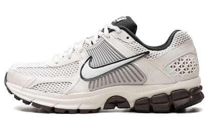Zoom Vomero 5 Phantom Light Iron Ore