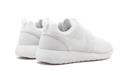 ROSHE ONE WMNS "White / White - Pure Platinum" 844994 100