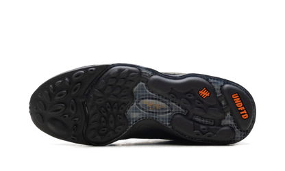 Air Zoom Spiridon "Undefeated Cargo Khaki" HV4847 300