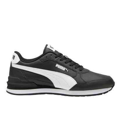 ST Runner v4 Leather Lace Up Sneakers