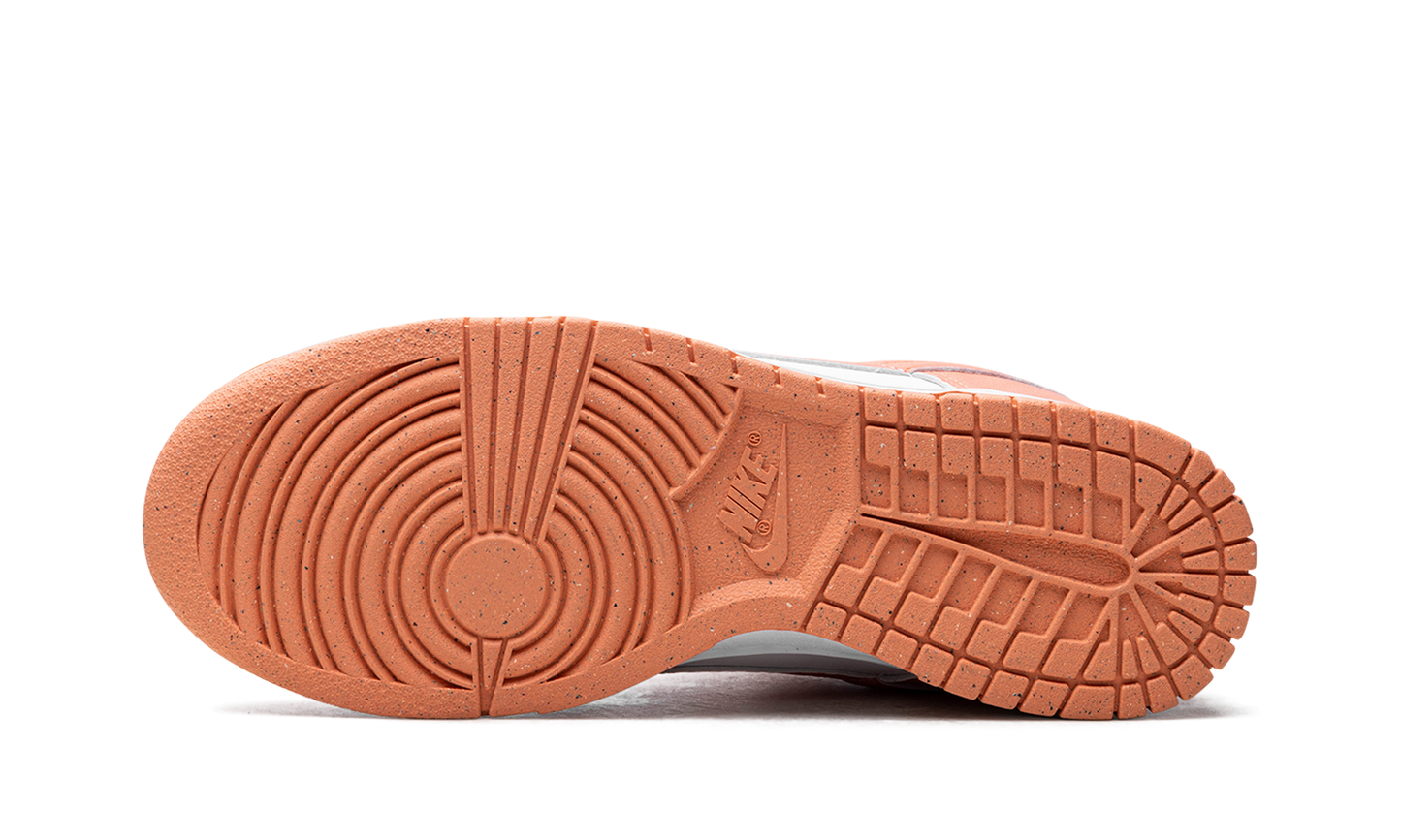 Dunk Low WMNS"Light Wild Mango" DD1873 109
