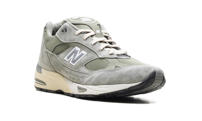 Kith x 991 MiUK "Vetiver" M991KI1