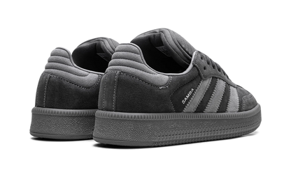 Samba XLG "Carbon Grey" ID3912