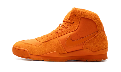 Air Baltoro x STÜSSY "Safety Orange" IM7419 800