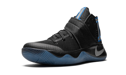 Kyrie 2 LMTD "Duke" 838639 001
