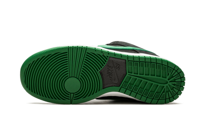 SB Dunk Low Pro "Pine Green" BQ6817 005