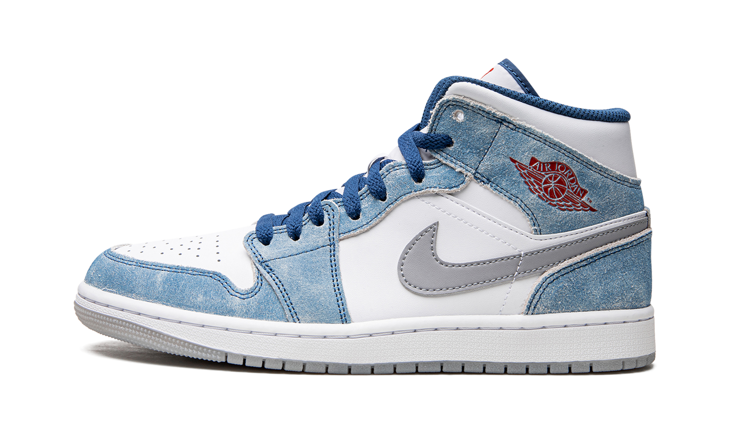 1 Mid "French Blue" DN3706 401