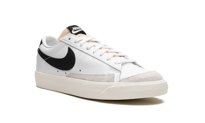 BLAZER LO WMNS"77 White Black" DC4769 102