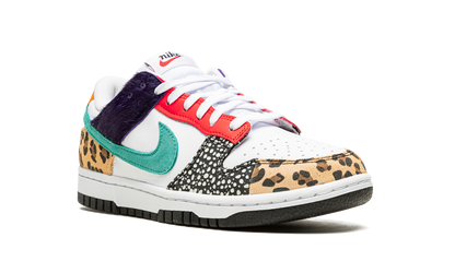 DUNK LO SE MNS WMNS"Safari Mix" DN3866 100