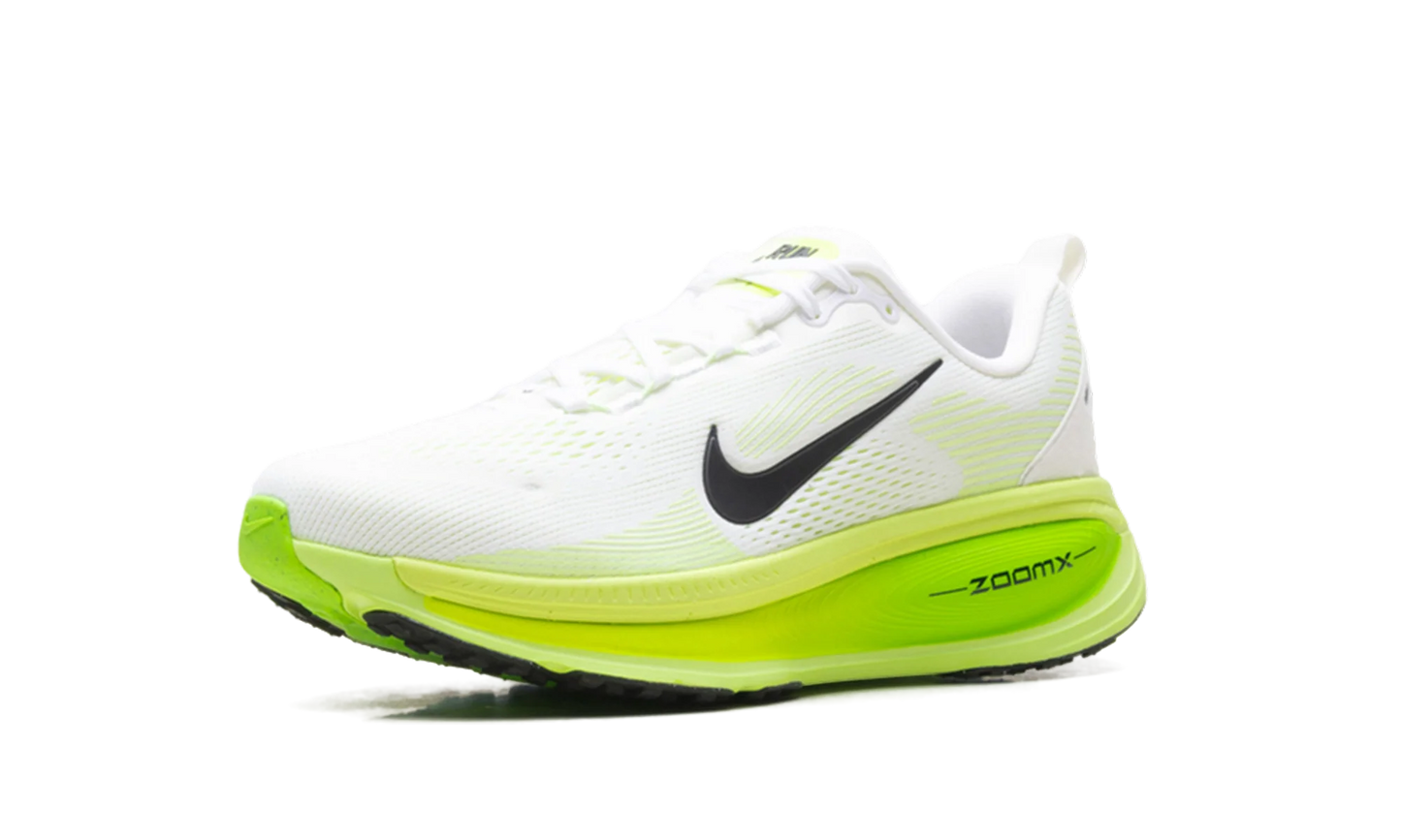 Vomero 18 "White" HM6803 100
