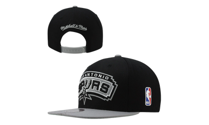 NBA XL Logo 2-Tone Snapback "San Antonio Spurs - Black" NM04ZMTC5SPURS