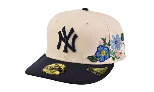 59FIFTY New York Yankees Tonal Florals Fitted Hat "Chrome White" 60668976