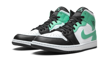 1 Mid "Island Green" 554724 132