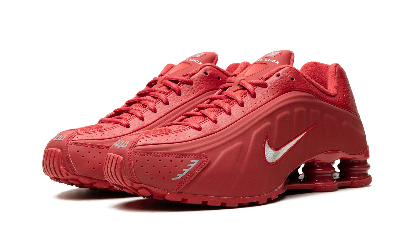 Shox R4 "Red White" IQ0608 687