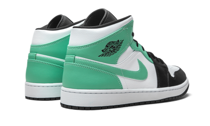 1 Mid "Island Green" 554724 132