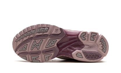 GEL KAYANO 14 WMNS "BARELY ROSE CREAM" 1202A105 700