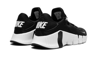 FREE METCON 4 WMNS"Black-White Metcon 4" CZ0596 010