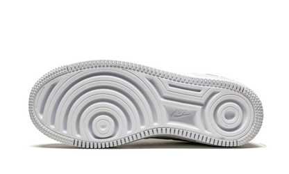 AF1 SHADO SE WMNS"Pixel Swoosh" CV8480 300