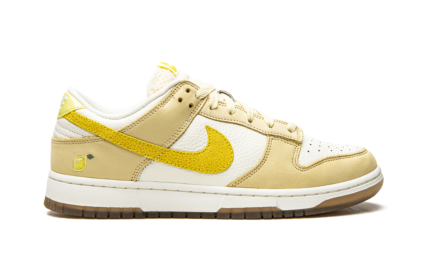 DUNK LO MNS WMNS"Lemon Drop" DJ6902 700