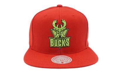 NBA Hardwood Classics Reverse Candy Apple Snapback Cap "Milwaukee Bucks - Red" 6HSSMM21056 MBURED1