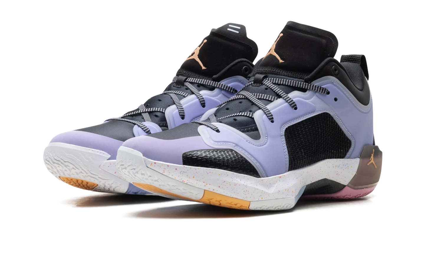 Air Jordan 37 Low "Dongdan" FD8701 001