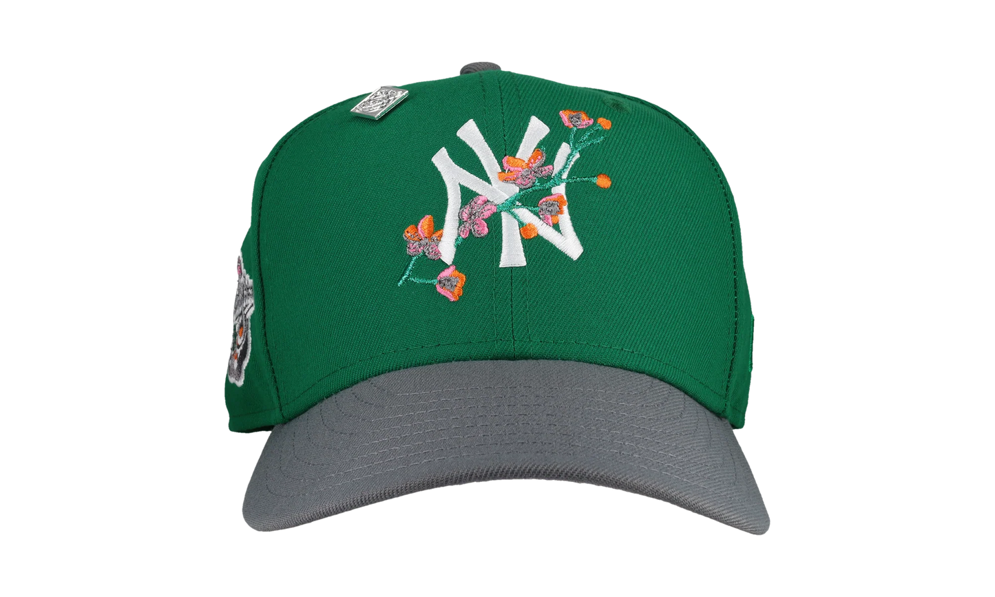 59FIFTY New York Yankees 1998 World Series Fitted Hat "Green / Floral" NE245