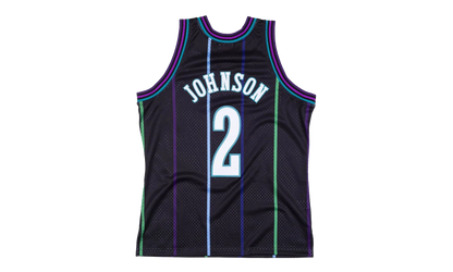 NBA Larry Johnson Reload Swingman Jersey "1992 Charlotte Hornets - Black" SMJYCP19277 CHOBLCK92LJO