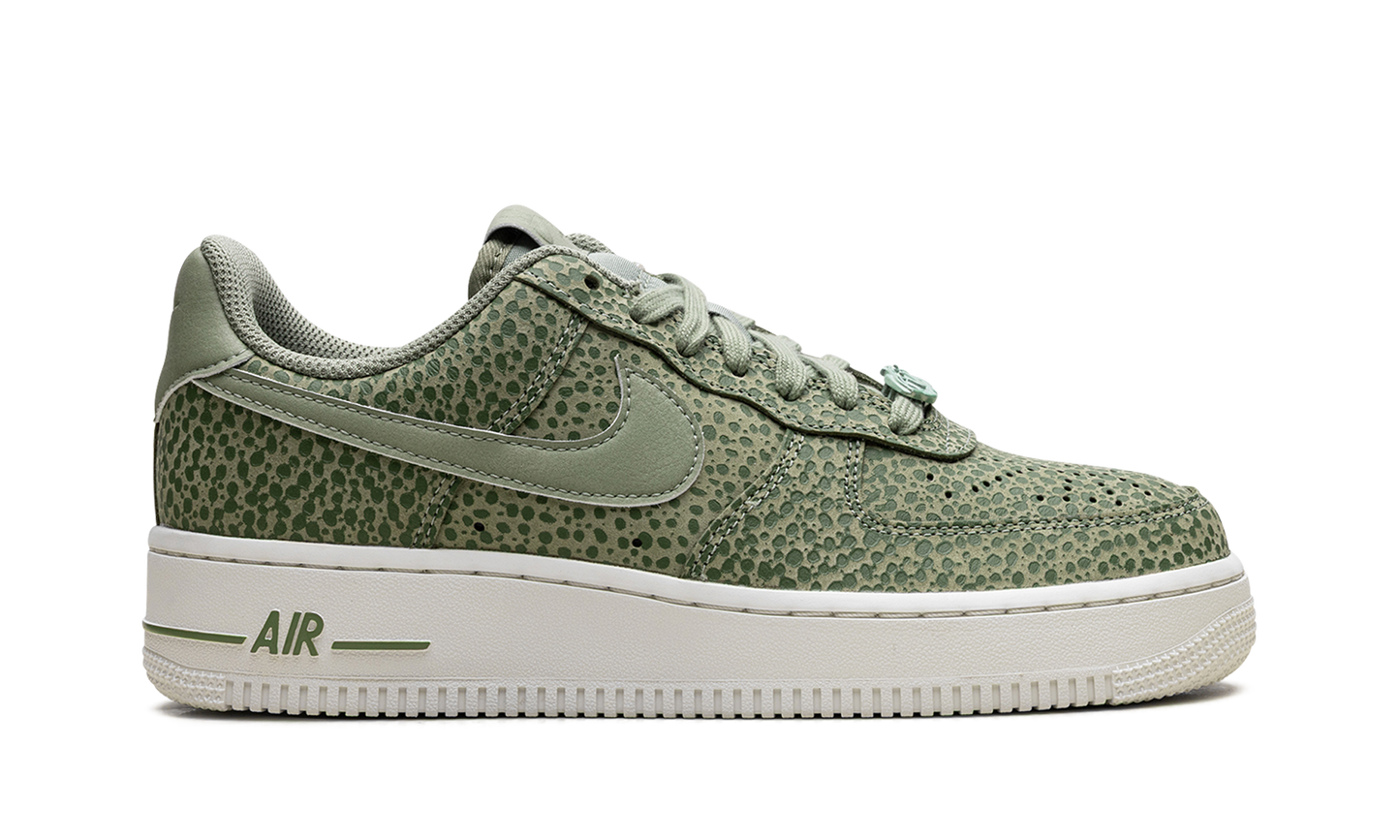 AIR FORCE 1'07 WMNS"Green" FV6519-200