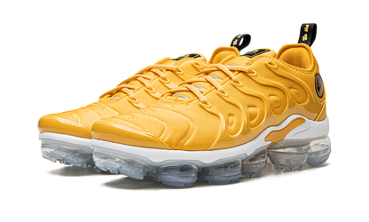 AIR VAPORMAX PLUS OMEN WMNS DO5874 700