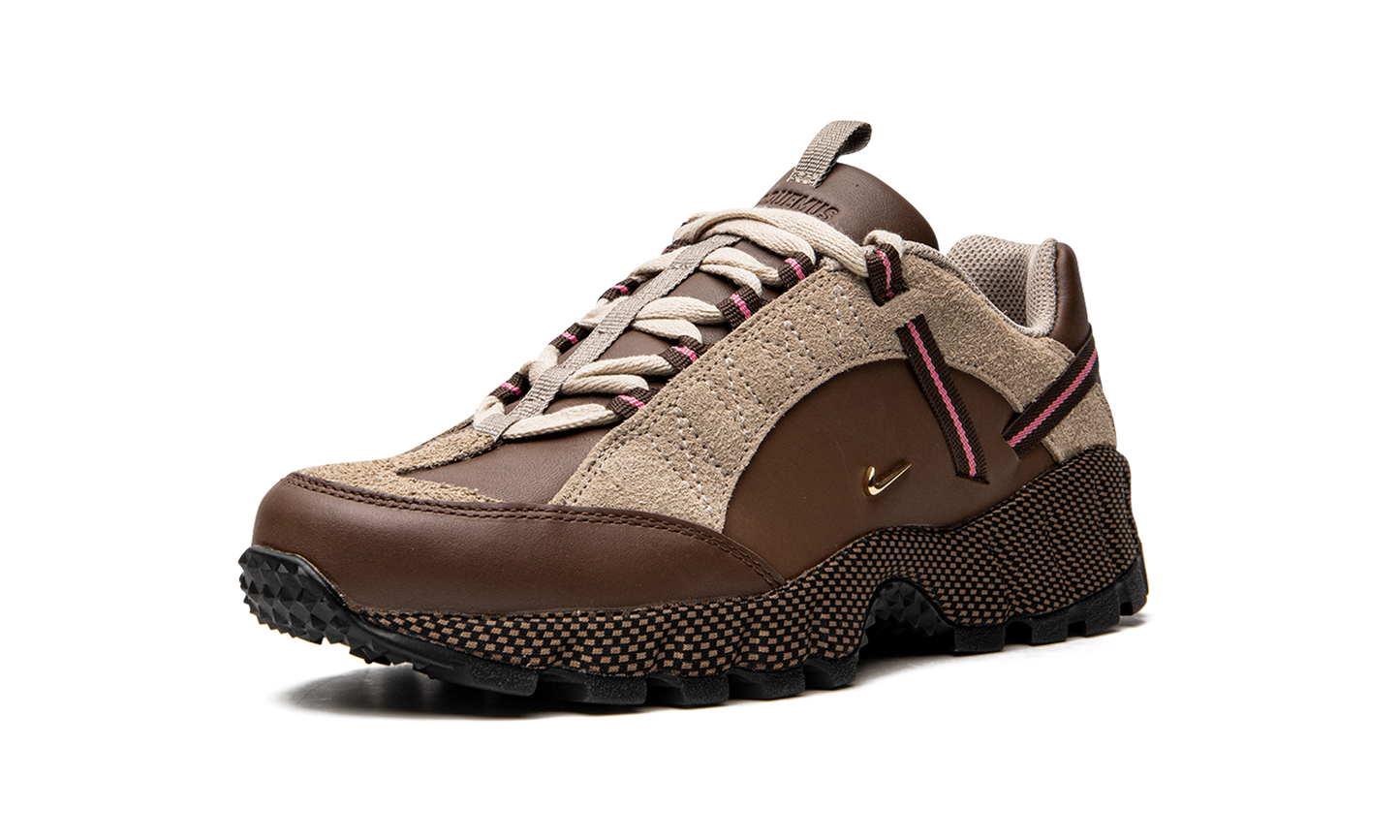 AIR HUMARA LX WMNS"Jacquemus - Brown" DR0420 200