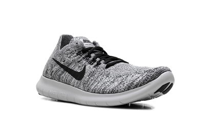 FREE RN FLYKNIT WMNS"2017 - Oreo" 880844 101
