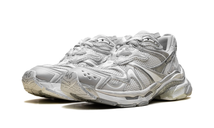 Runner Sneaker "Worn-Out - White Silver" 779066 W3RXP 9110