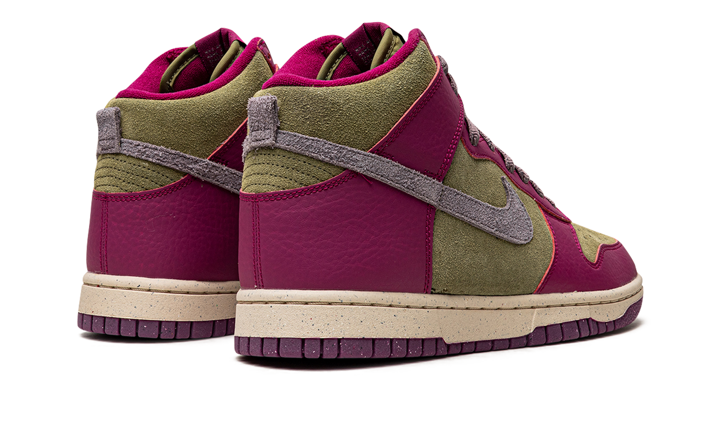 DUNK HIGH MNS WMNS"Dynamic Berry" FB1273 500