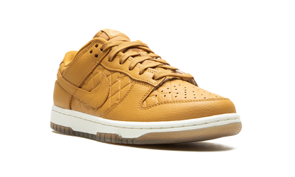 DUNK LO MNS WMNS"Quilted Wheat" DX3374 700